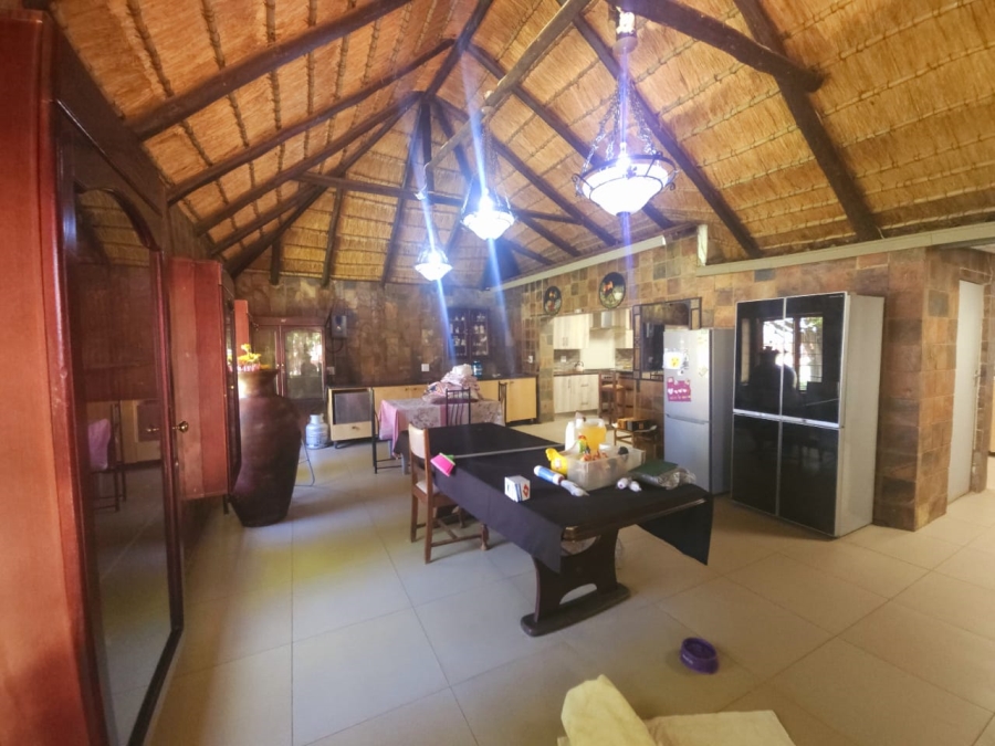 To Let 4 Bedroom Property for Rent in Hartbeespoort Rural North West